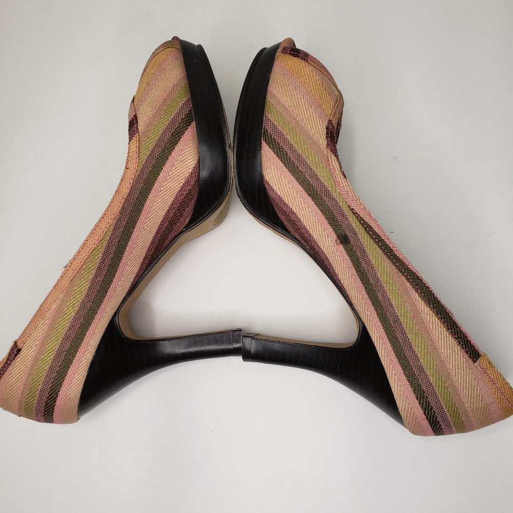 Madden Girl LABAMBAA Striped Peep Toe Heels - Picture 6 of 9